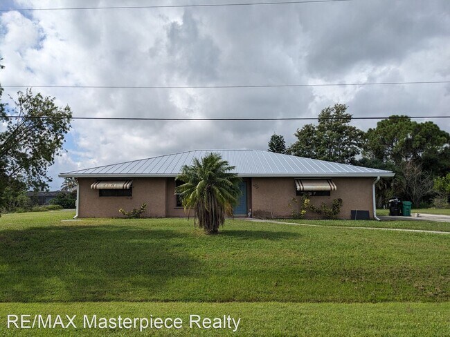 Building Photo - 3 br, 3 bath House - 344 NW Ferris Drive