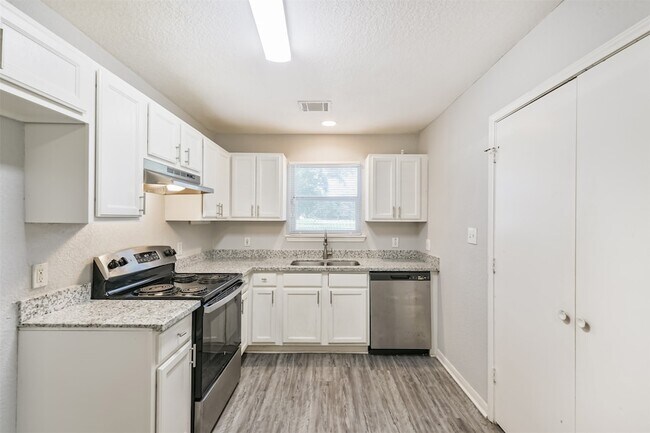 Foto del edificio - 617 Avenue I