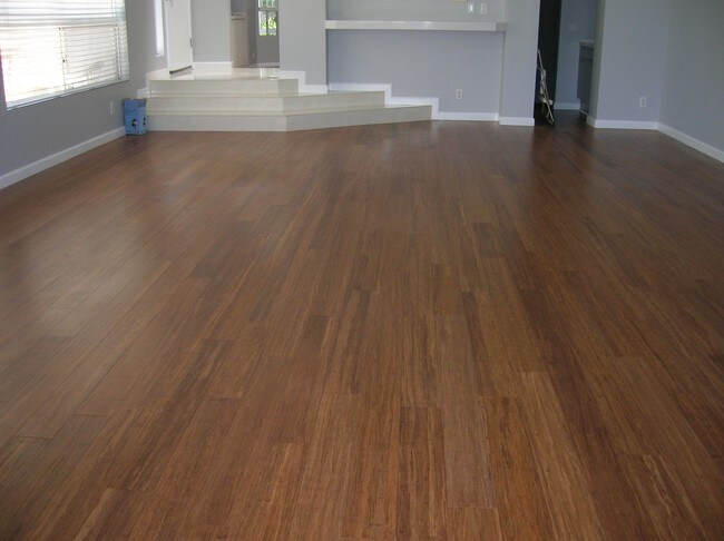 Foto del edificio - 650 Harbor St