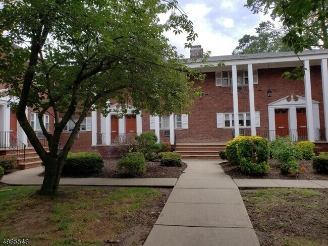 Foto del edificio - 640 Franklin Ave