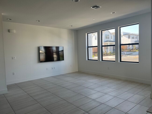 Building Photo - 109 Sea Shell Ave