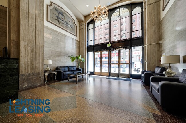 Foto del edificio - 939 5/3 S Broadway-1008C