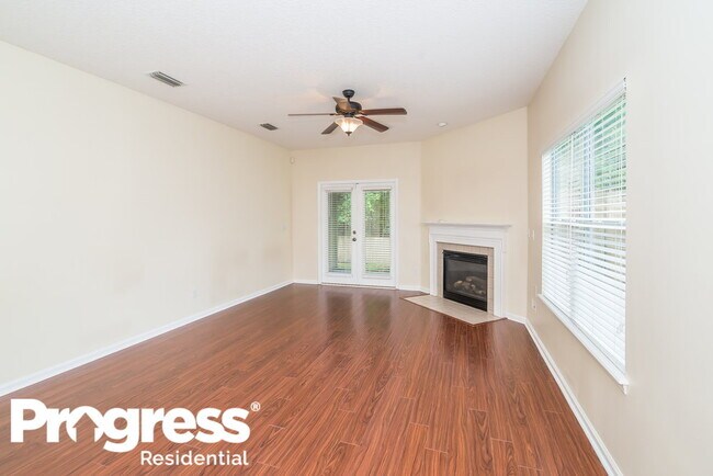 Building Photo - 1417 Greyfield Dr