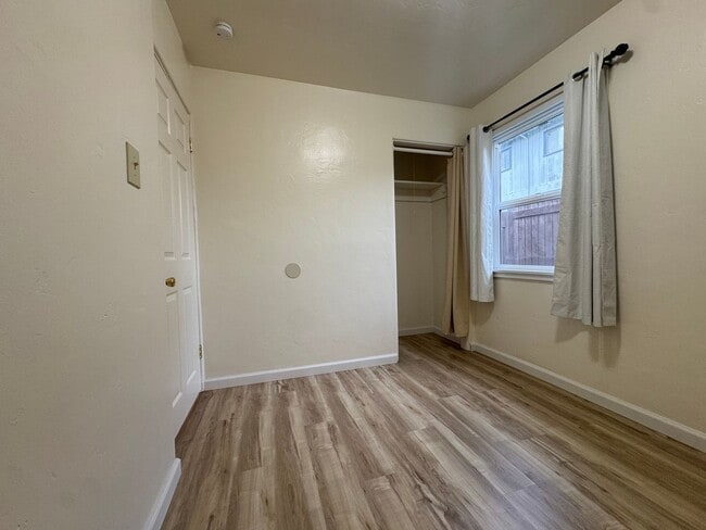 Foto del edificio - W Hawthorne ST