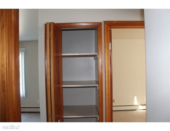 Foto del edificio - 125 N River Rd