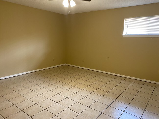 Dormitorio principal - 1118 Violet Ave