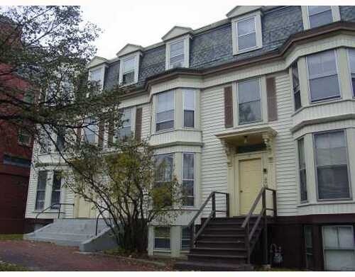 Building Photo - 31-35 State St