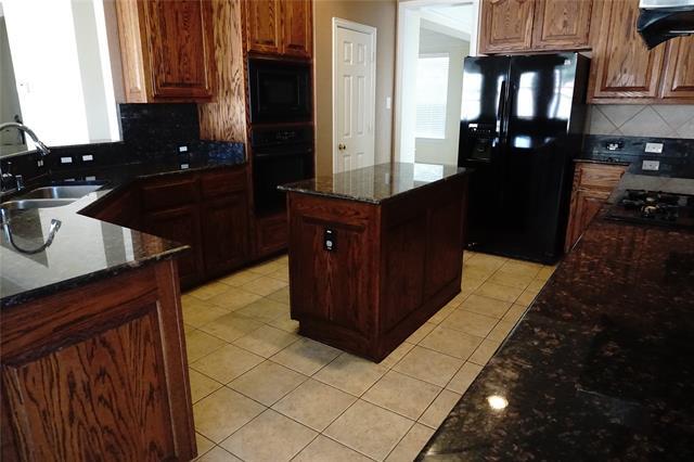 Foto del edificio - 4409 Mitchell Ln