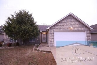 Building Photo - 3704 Keely Dr