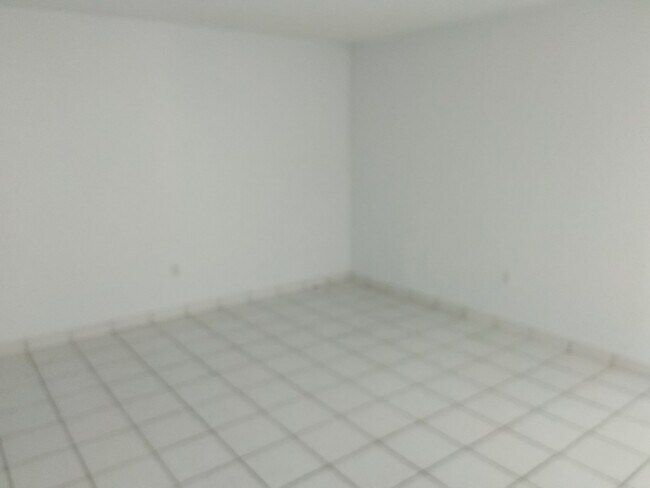 Foto del edificio - 5100 SW 41st St