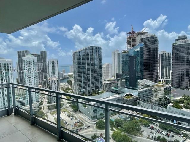Foto del edificio - 92 SW 3rd St