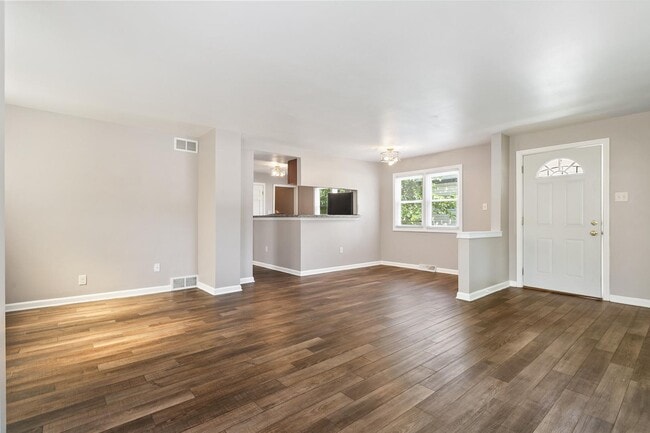 Building Photo - 5147 N 55th St