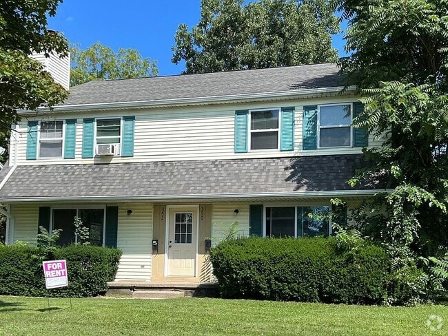 Building Photo - 350 Spartan Ave