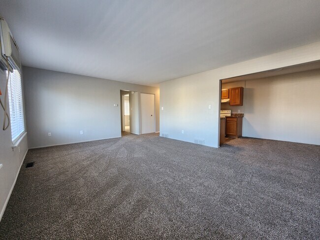 Building Photo - Vester Apartments