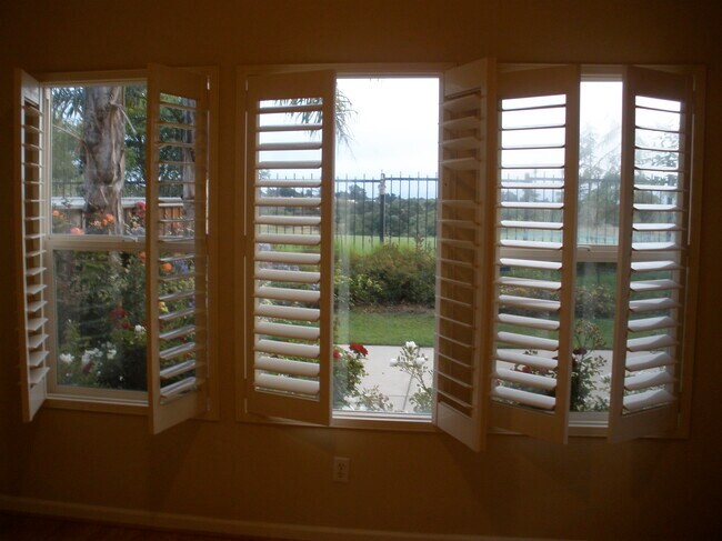 Building Photo - 1120 Cobblestone St