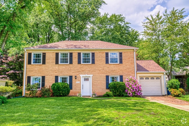Building Photo - 4224 Pennsboro Ct