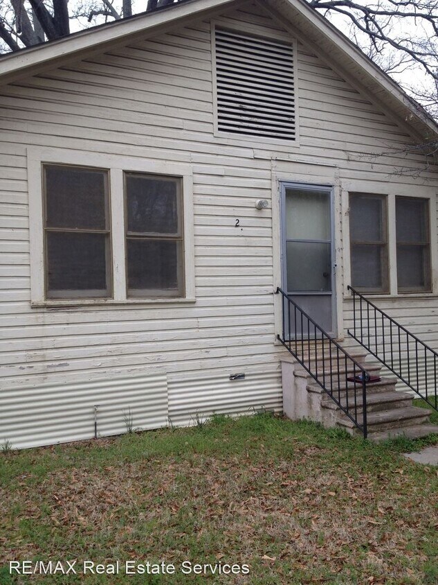 Primary Photo - 2 br, 1 bath House - 4266 Saint Vincent