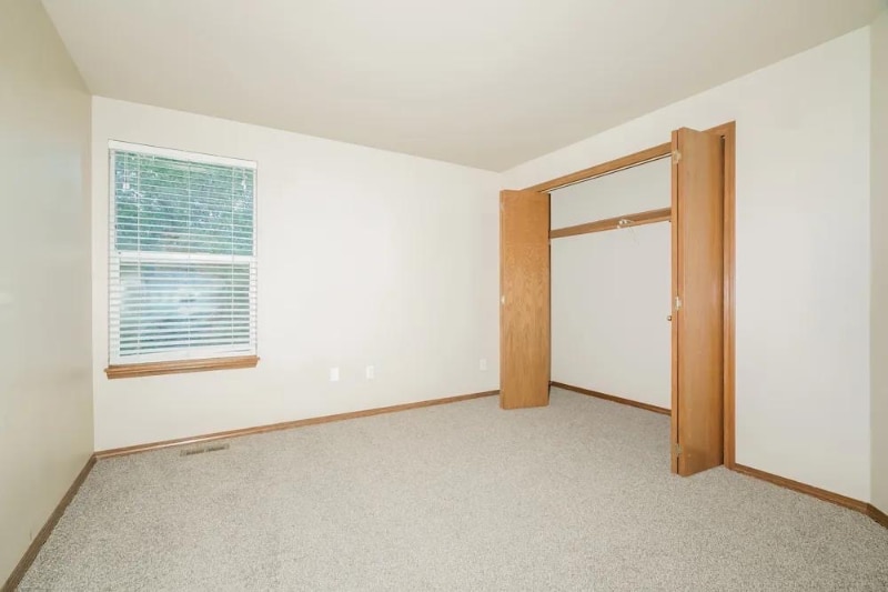 Primary Photo - 32728 17th Ave SW