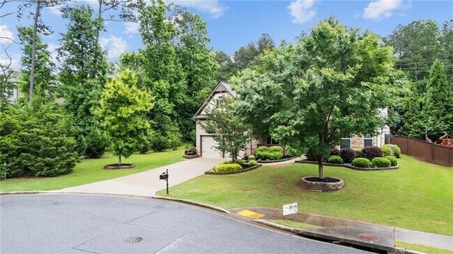 Building Photo - 2040 Bloomfield Ct