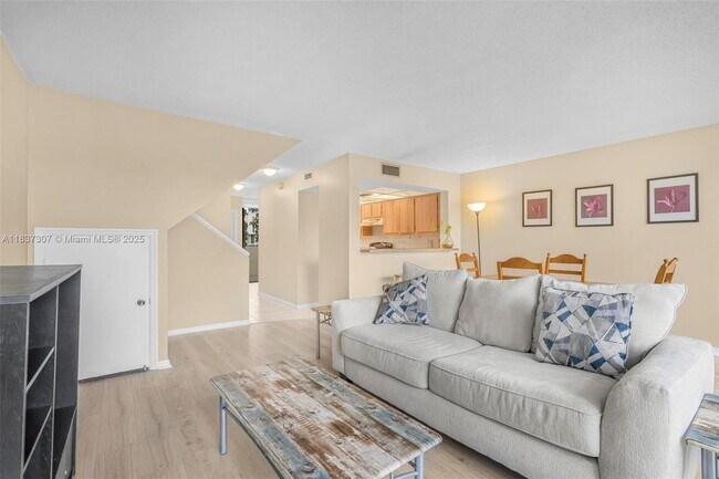 Foto del edificio - 2911 SW 87th Terrace
