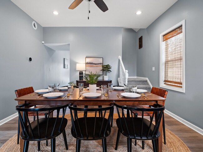 Foto del edificio - 6110 Lawn Ave