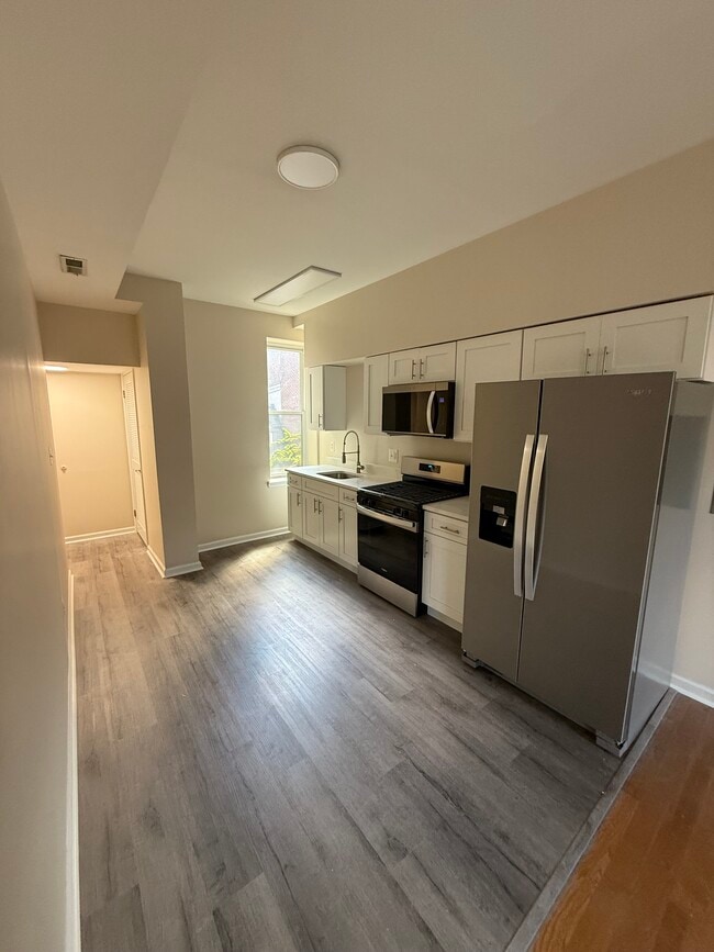 Building Photo - 1817 Frankford Ave