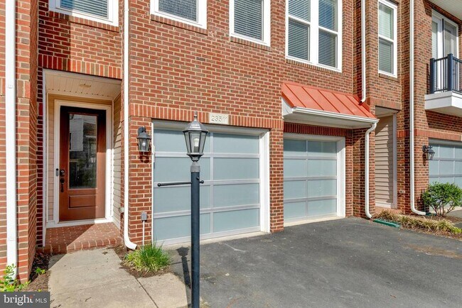 Building Photo - 23511 Epperson Square