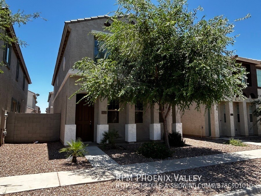 Foto principal - 3/2.5 S. Phoenix Home *ALL* Appliances, *N...