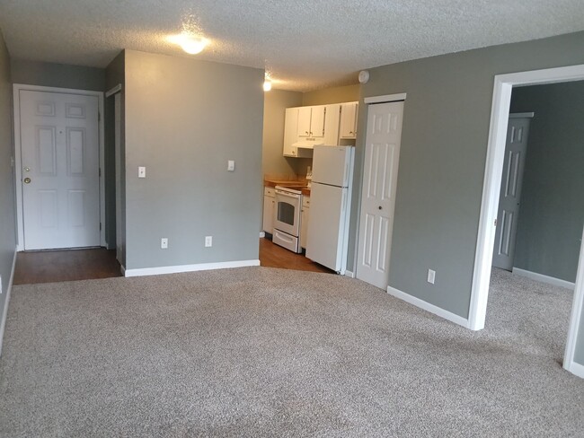 Interior Photo - Mountain Pointe Apartments