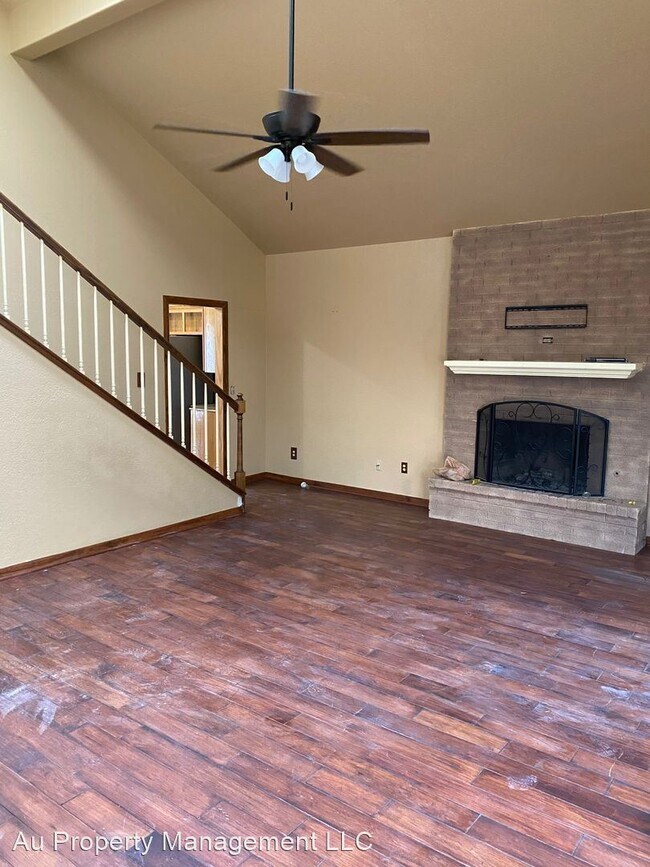 Foto del edificio - 3 br, 2.5 bath House - 1012 Sw 34th