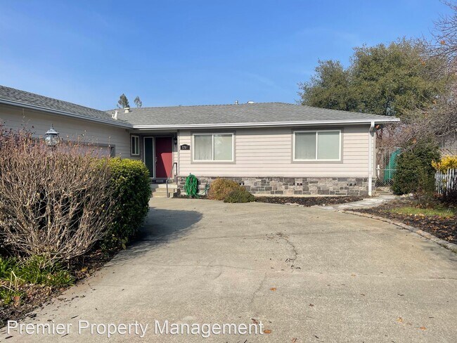 Foto del edificio - 3 br, 2 bath House - 5709 Connie Ct.