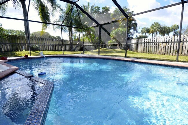 Foto del edificio - 23157 SW 56th Ave