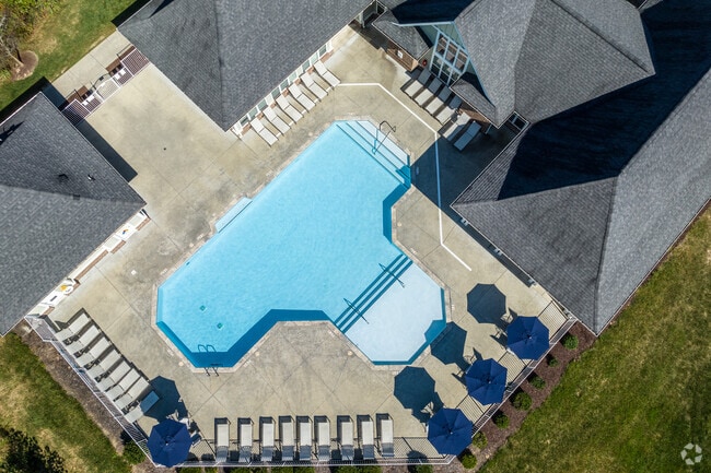 Pool Deck - Ballantyne Commons of Hendersonville