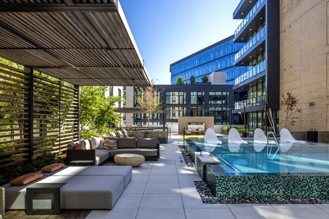 Building Photo - The Crescent Residences