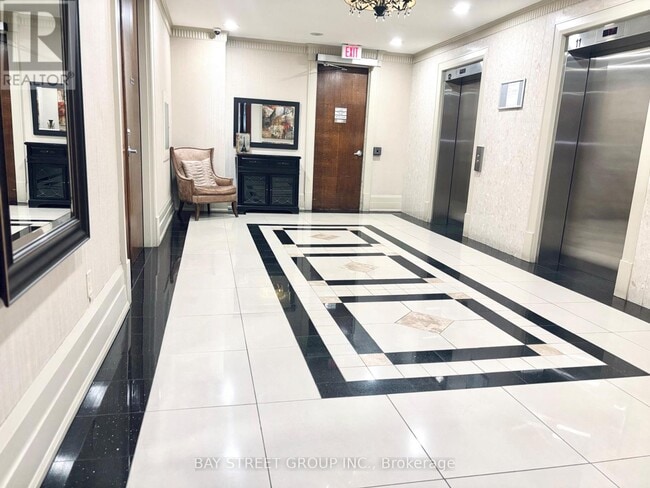 Building Photo - 2 Rean Dr