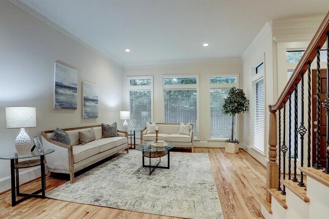 Building Photo - 2608 Nantucket Dr