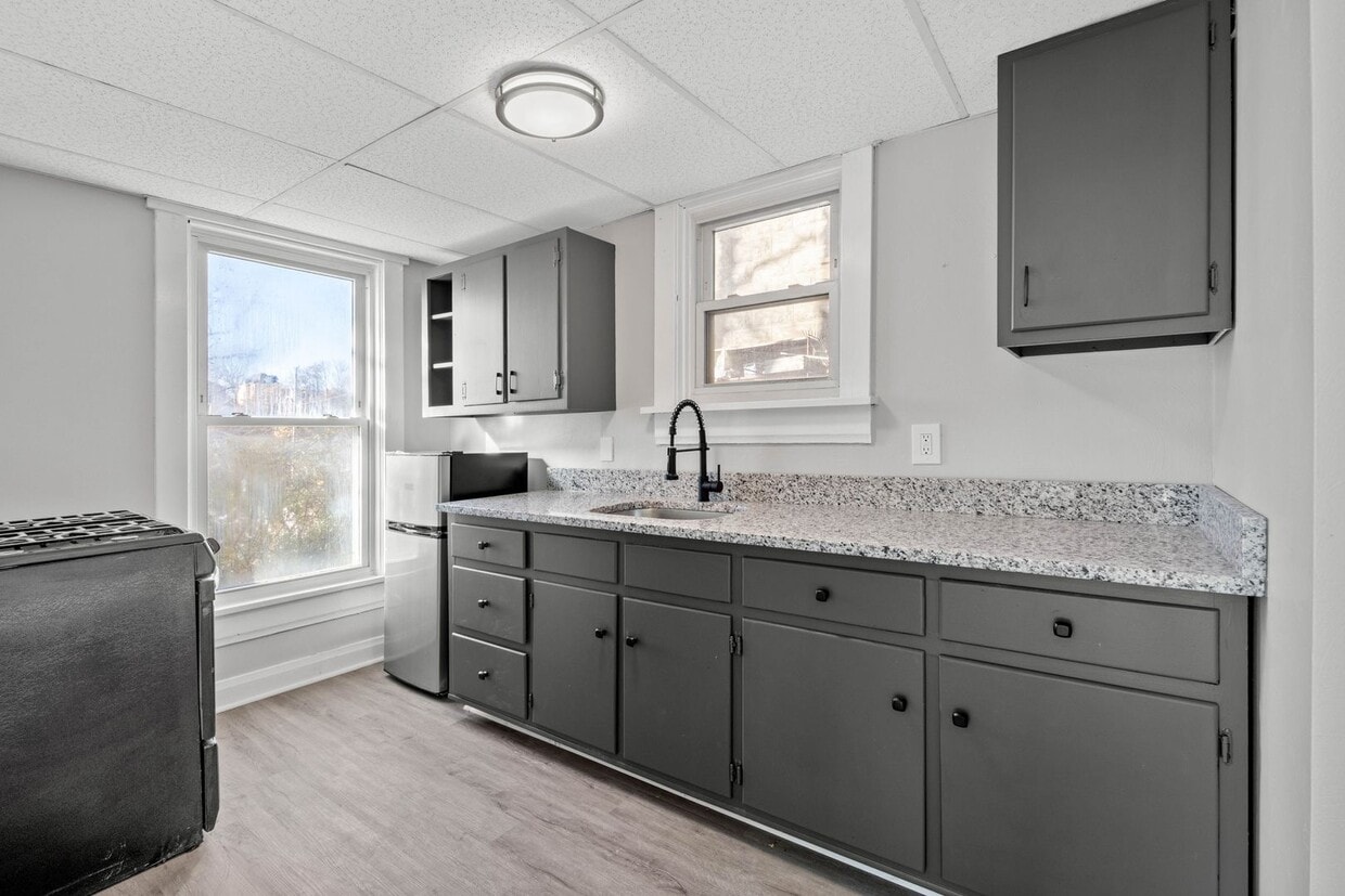 Photo - 506 Berwin Avenue