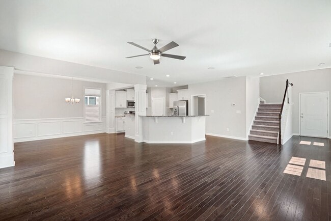 Building Photo - 306 Garden Walk Dr