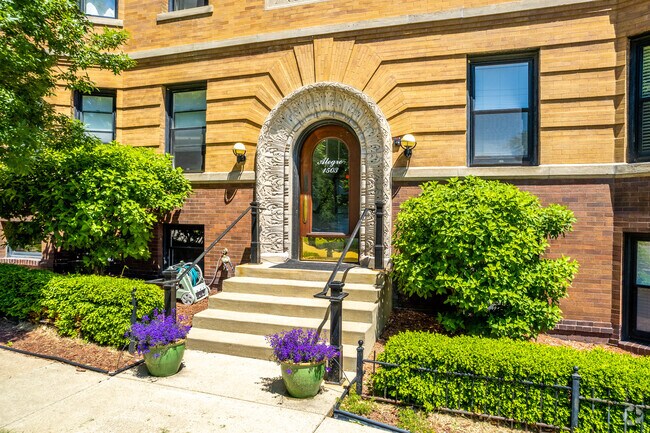 Foto del edificio - 1503 Pleasant St