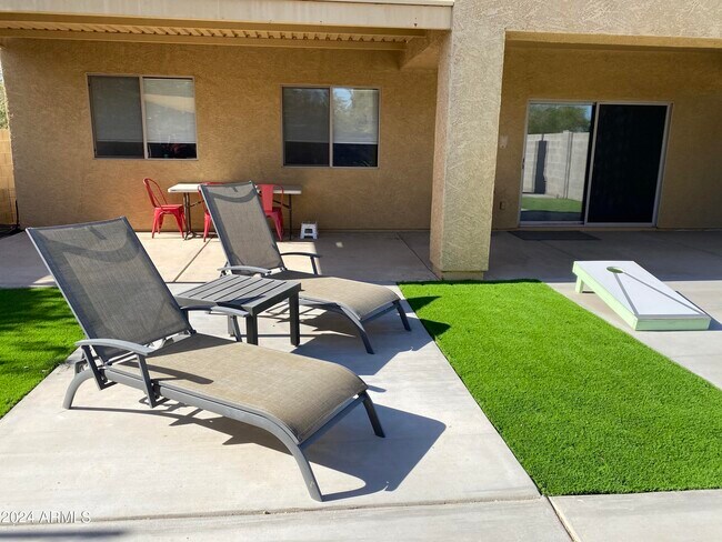 Foto del edificio - 11618 N 86th St