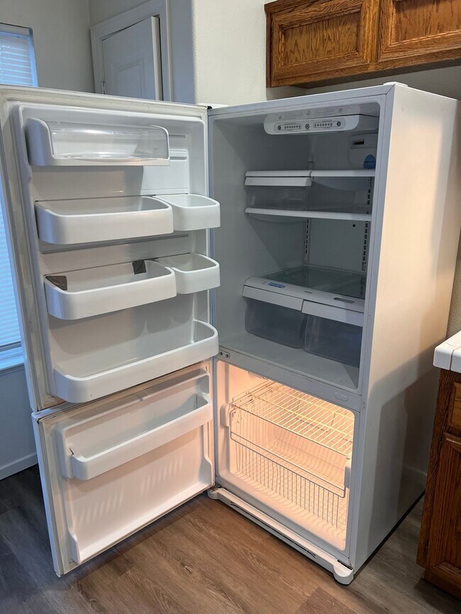 Foto del edificio - 4-bedroom Home in Donner Trails Subdivision, Fernley