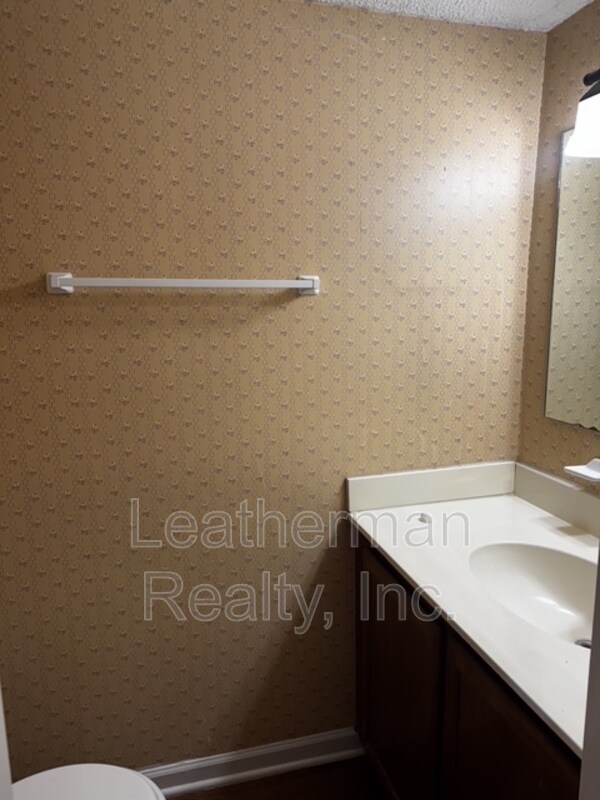 Foto del edificio - 738 Coventry Ln