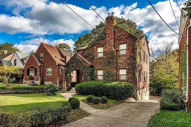 Foto del edificio - 1054 Rutledge Ave