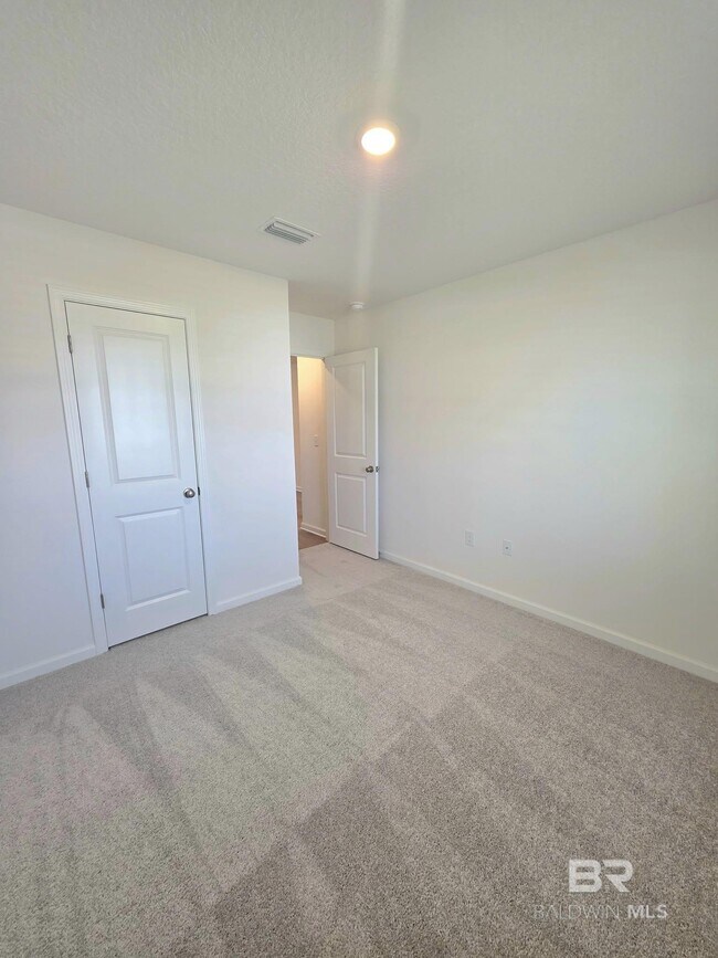 Building Photo - 16110 Furlong Lp