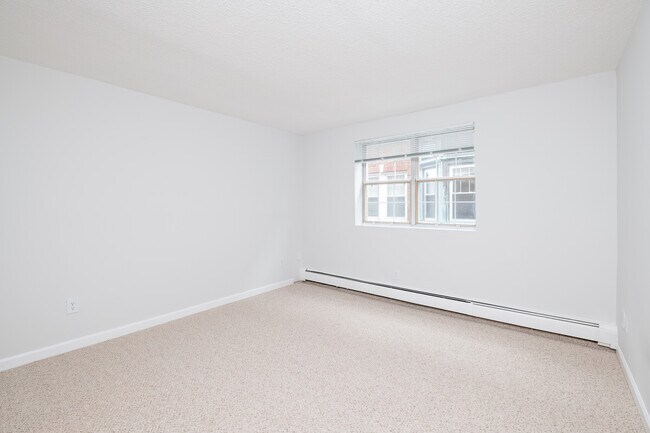 Foto del edificio - 162 Summer St