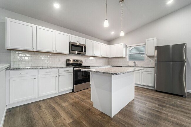 Foto del edificio - 2221 Macatawa Ln