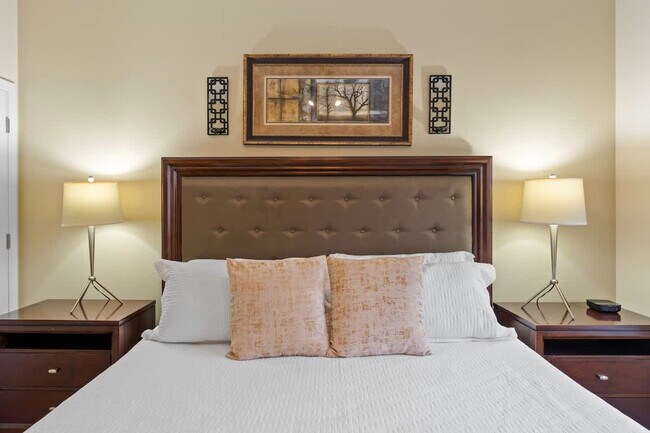 Foto del edificio - 8978 Majesty Palm Rd