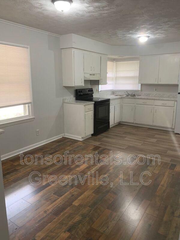 Foto del edificio - 3844 S Pine St