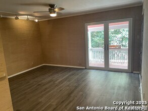 Building Photo - 2300 Nacogdoches Rd