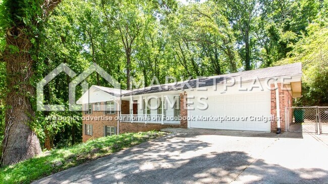 Foto del edificio - 4477 Glenhaven Dr
